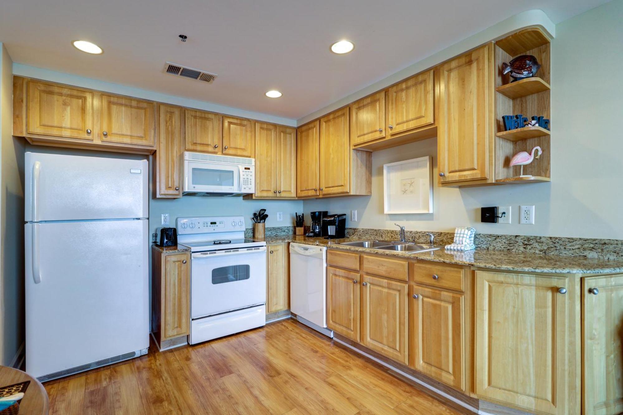 Gulf Front! 2 Bedroom 2 Ba! 11Th Floor Condo + Condo Amenities! Panama City Beach Exterior foto